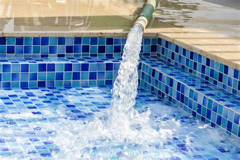 The Benefits of Filling Pools with Water